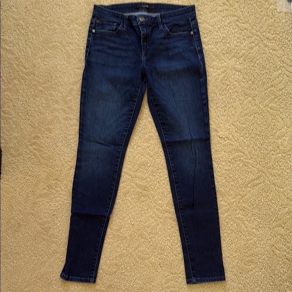 Joe's Jeans Blue Skinny Petite Denim. Size 27 Petite